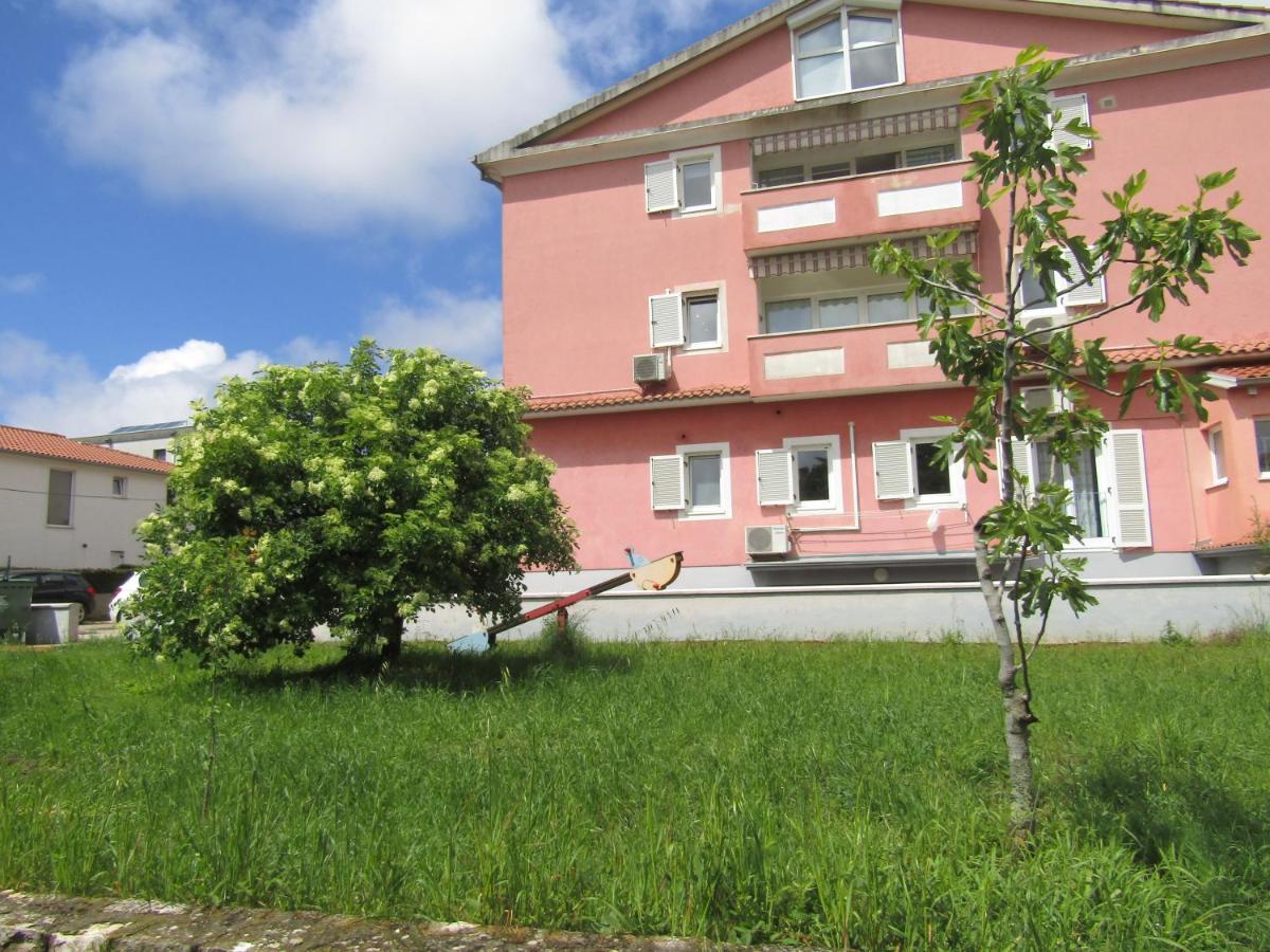Green Garden Apartments Rovinj Eksteriør bilde